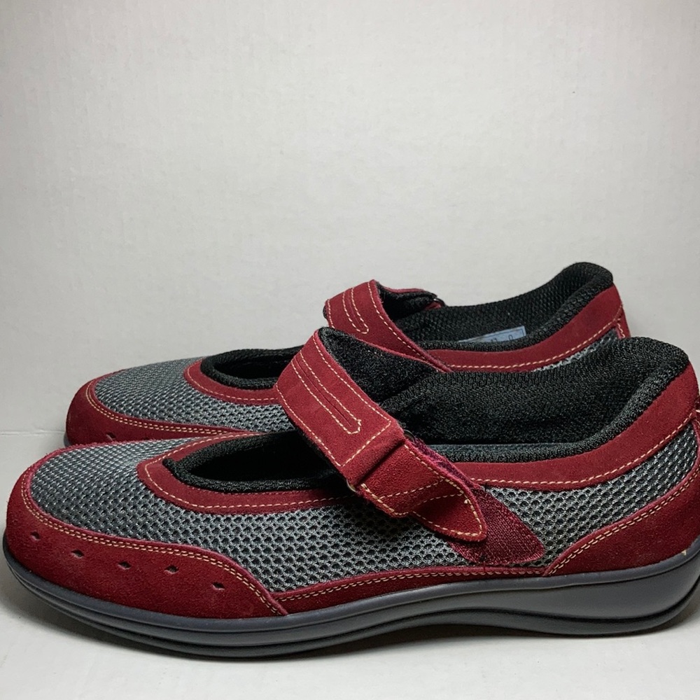 Orth Feet Mary Jane